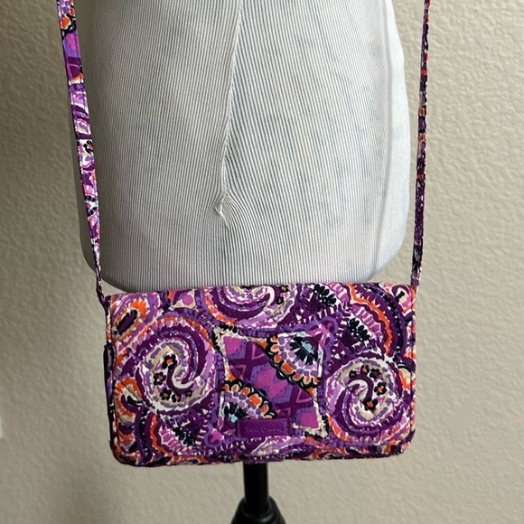 Vera Bradley Riley Crossbody Wallet Dreamy Quilted Floral RFID Handbag - Picture 7 of 10